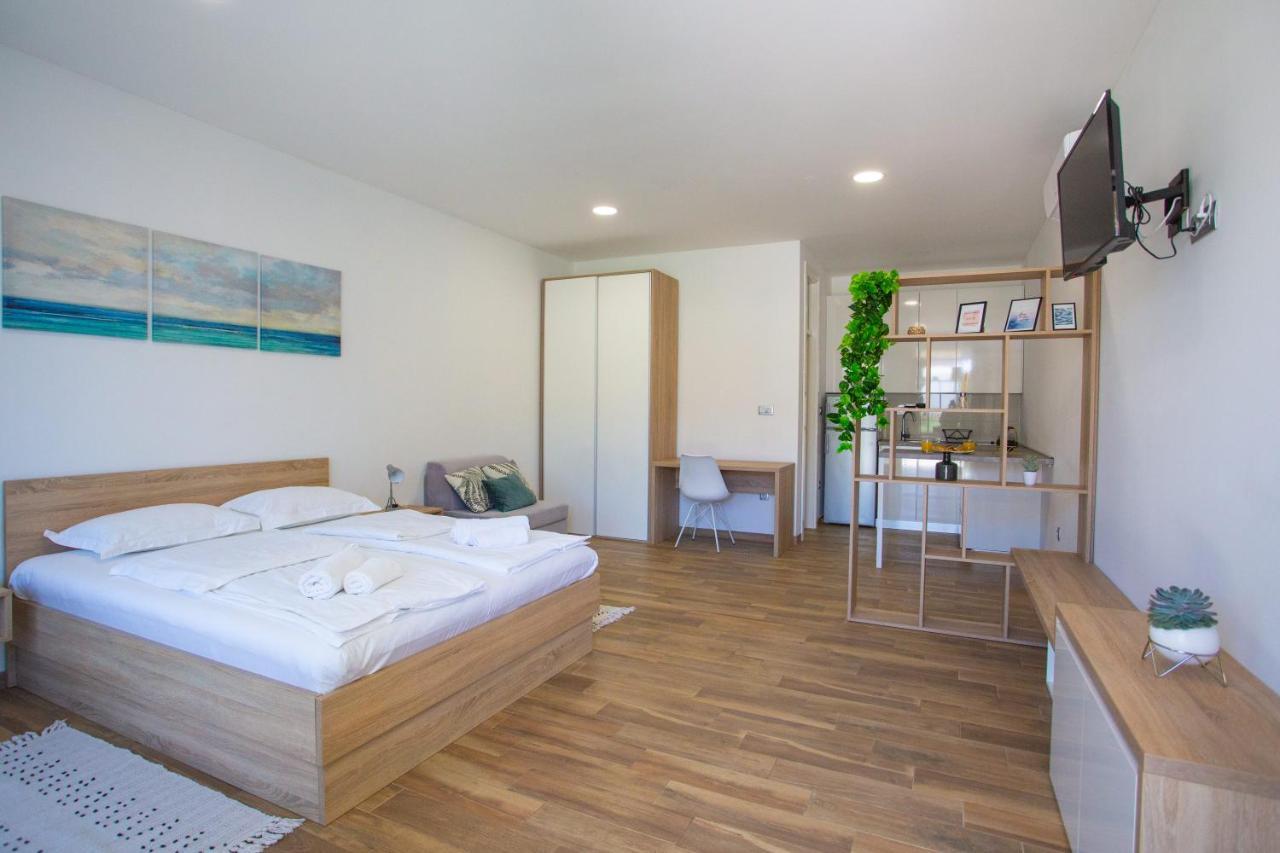 Poseidon Mobile Home Resort Makarska Exterior foto
